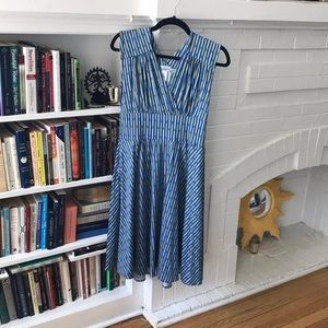 Cute Size S/M pencil print dress from Karina